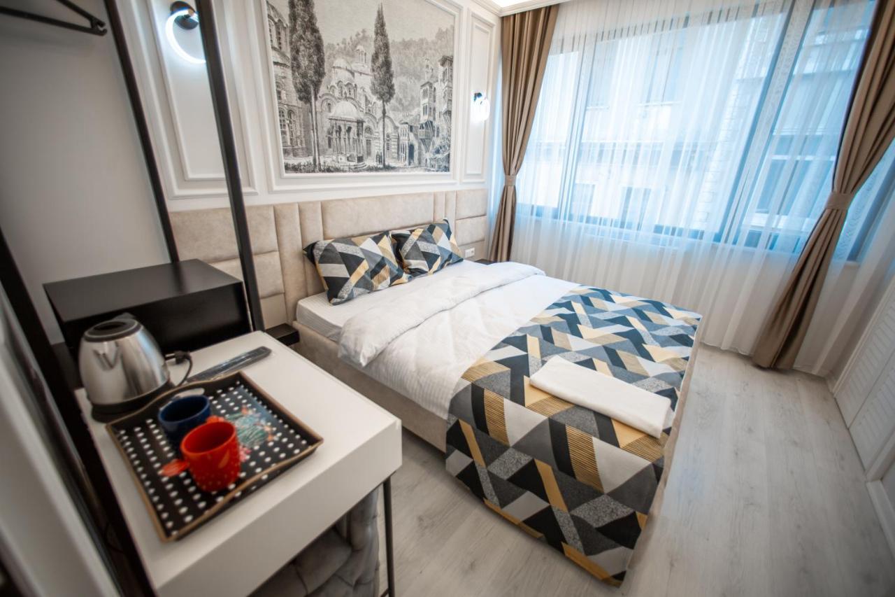 Megalos Galata Hotel Istanboel Buitenkant foto